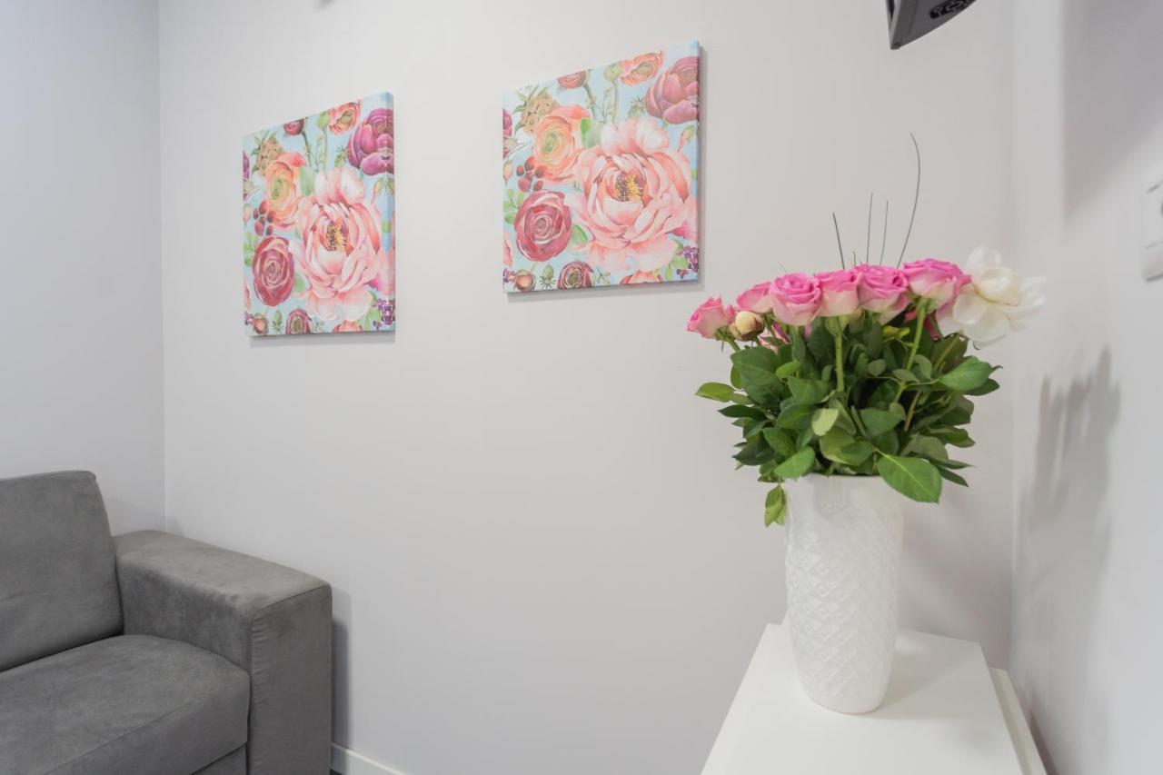 Sant'Agostino Apartments By Rent All Como Bagian luar foto